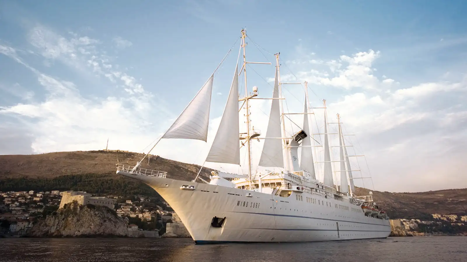 Windstar Cruise Yatch.