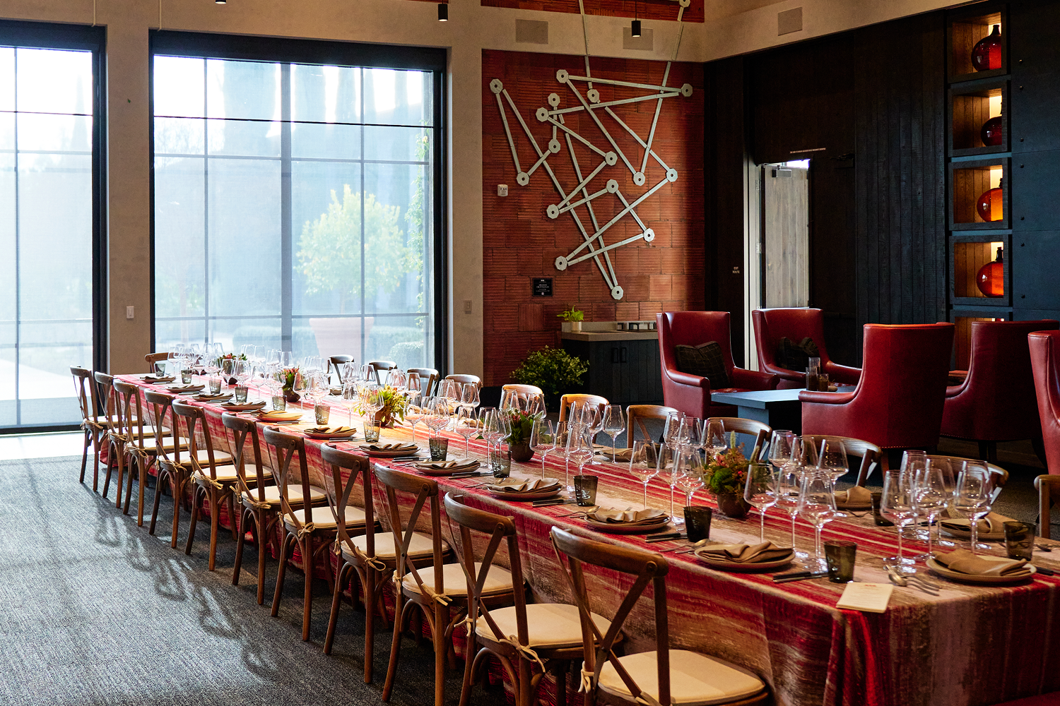 dinner table setting in louis martini heritage lounge